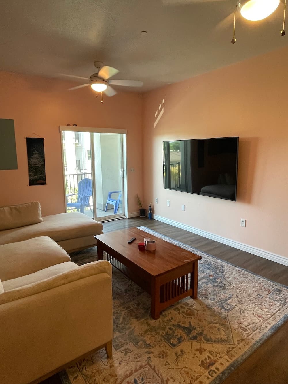 Secure Condo in Convenient Millcreek Location - Parking/Pool/Sauna/Gym