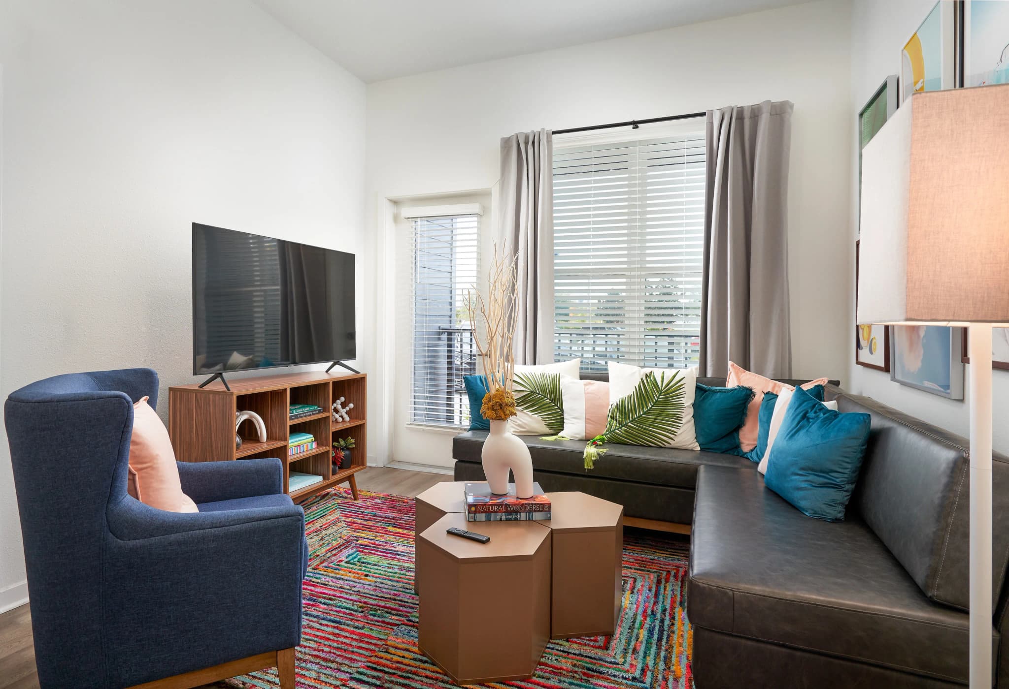 $500 CASH BONUS + NO TRANSFER FEES - Premium 2x2 Lease Takeover at Accolade West