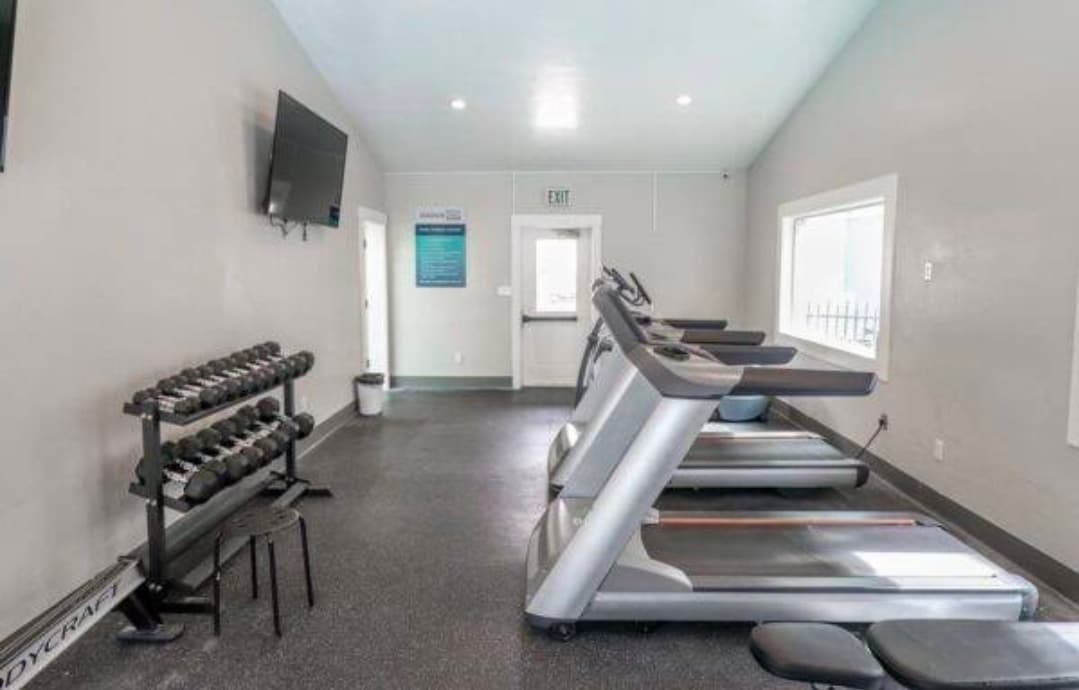 Super cheap, friendliest ward, and close to campus!