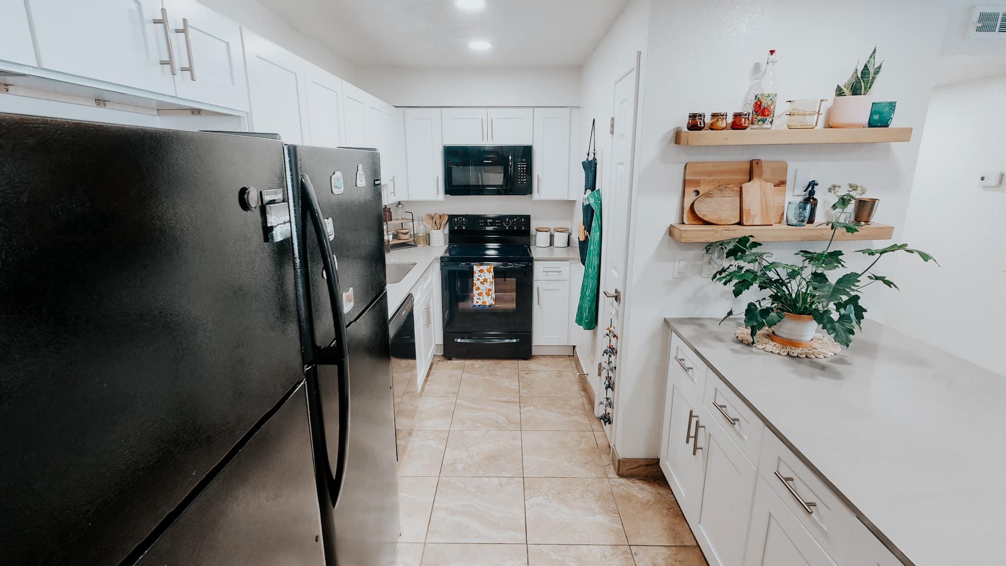 2 LEASES AT RAINTREE