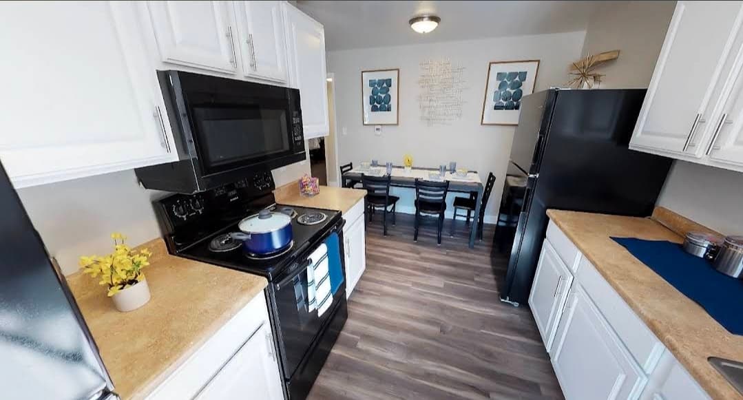 Super cheap, friendliest ward, and close to campus!