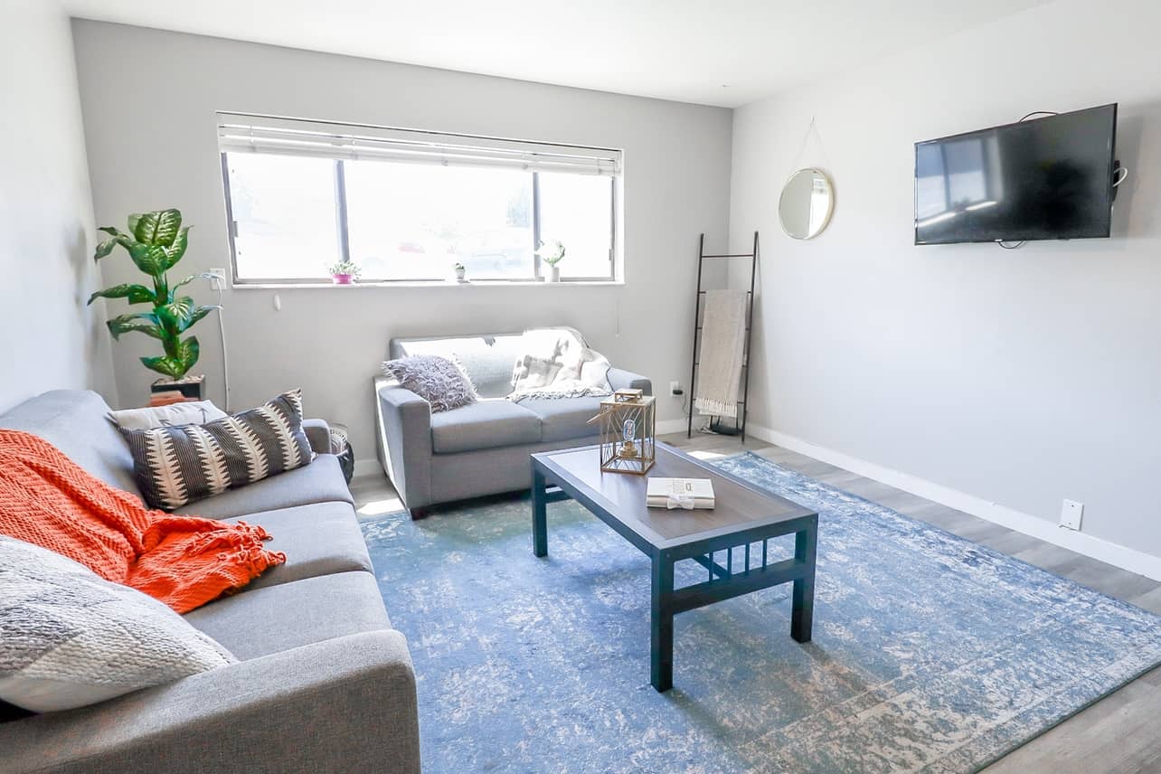 Cute shared room right next to campus!