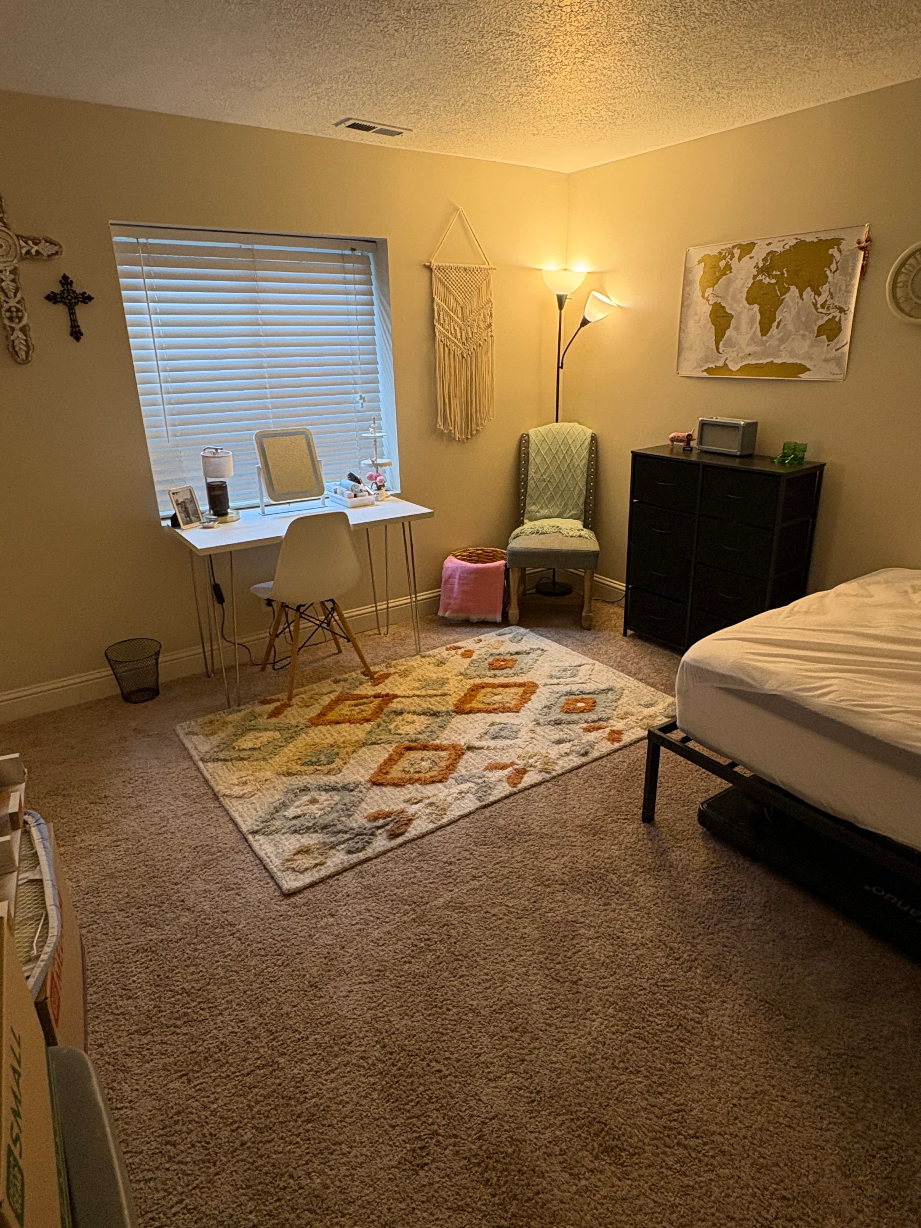 Private room near UVU
