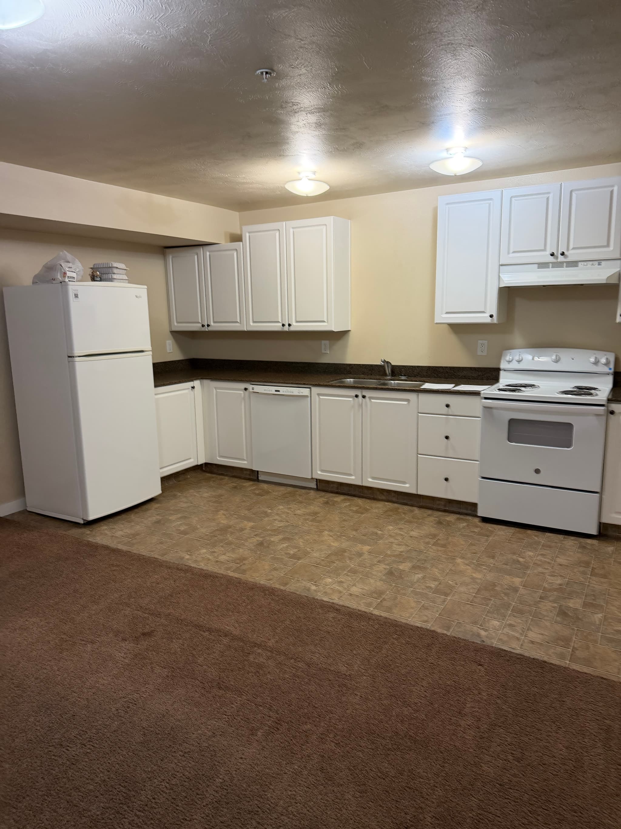 Married Housing - close to campus