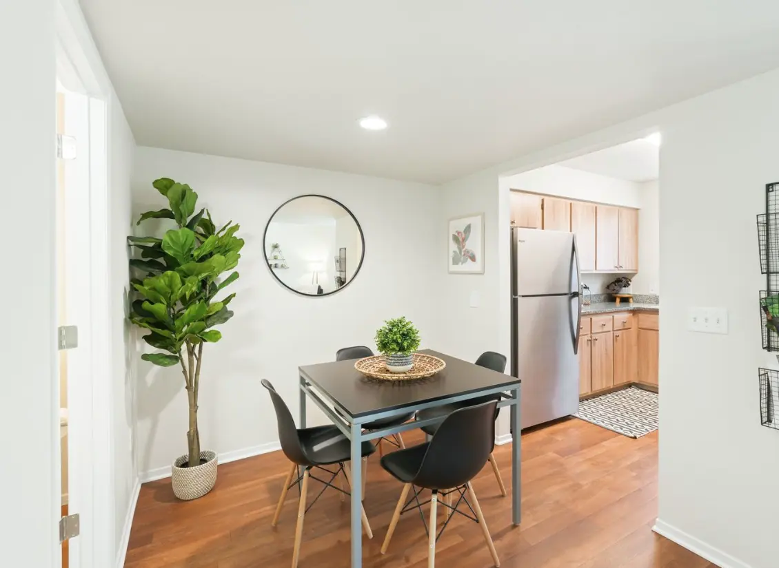 Ducks Village: fully furnished student living minutes from UO