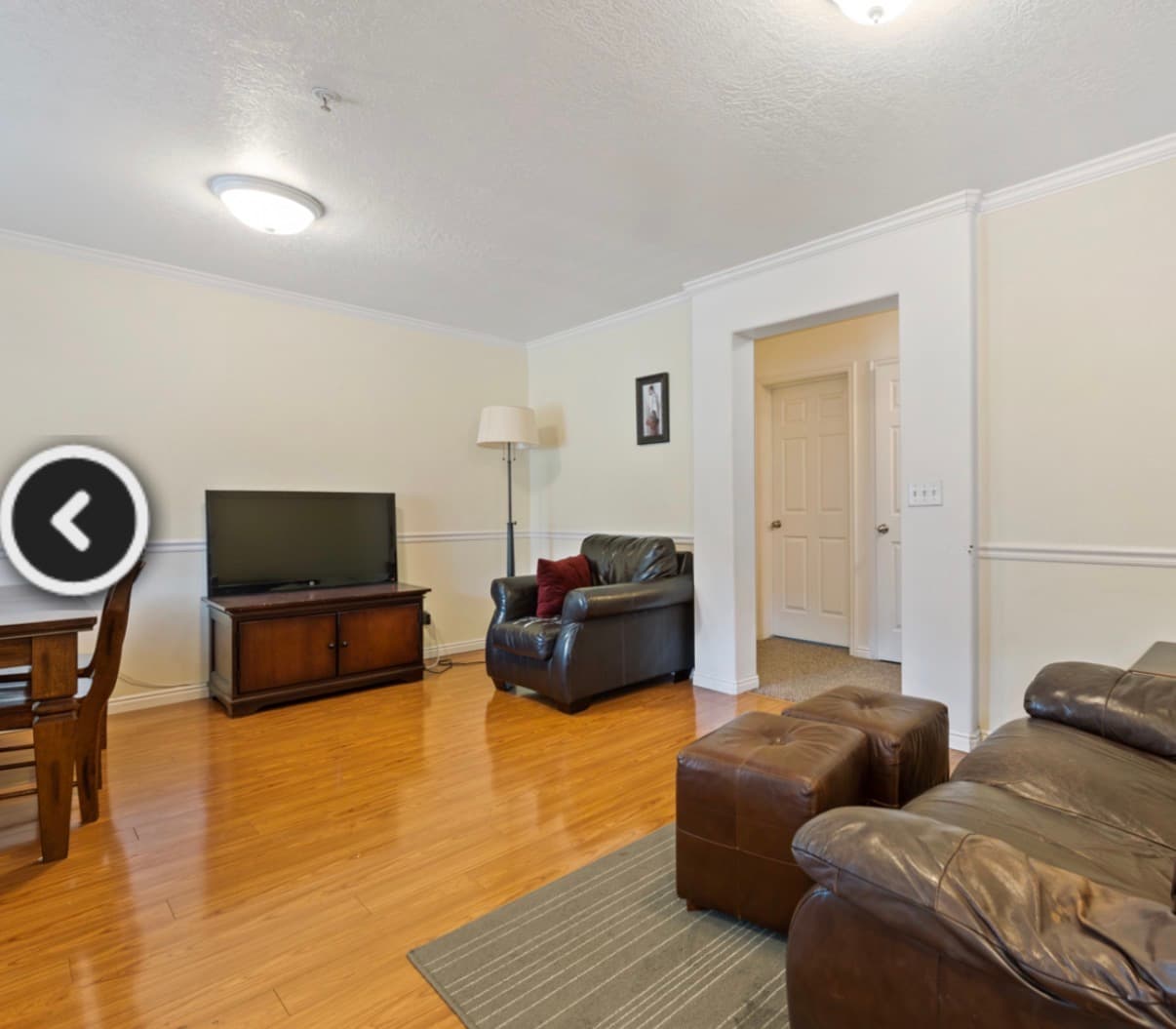 First month rent ! Beautiful Apartment with Private Bedroom