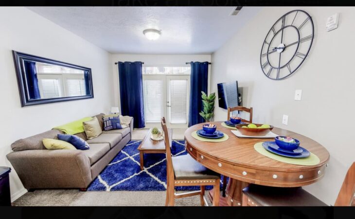 Foothill Lofts Apartments & Townhomes slider image 2