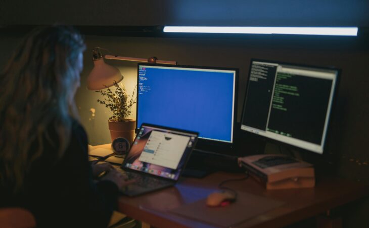 How do I avoid rental scams when apartment hunting in Logan?