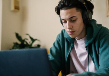 CU Boulder Transfer Student Housing Guide: Where to Live & How to Find an Apartment Mid-Year