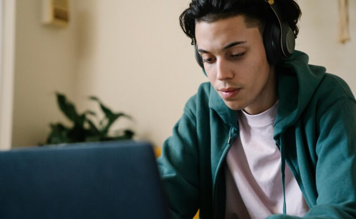 CU Boulder Transfer Student Housing Guide: Where to Live & How to Find an Apartment Mid-Year